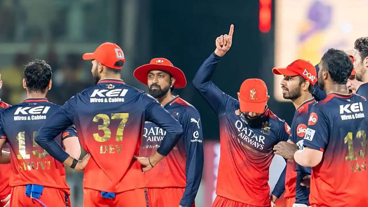 RCB Edge CSK by 2 Runs in a Last-Ball Classic at Chinnaswamy Stadium